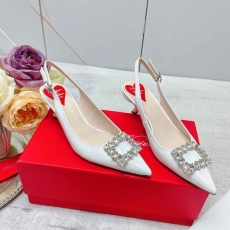 Roger Vivier flat shoes